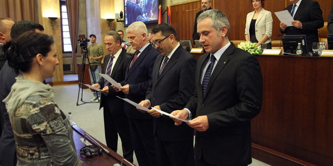 Реконструкцијом се наставља политика подржављења Војводине